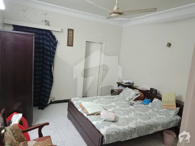 کلفٹن ۔ بلاک 1 کلفٹن کراچی میں 2 کمروں کا 7 مرلہ فلیٹ 40 ہزار میں کرایہ پر دستیاب ہے۔
