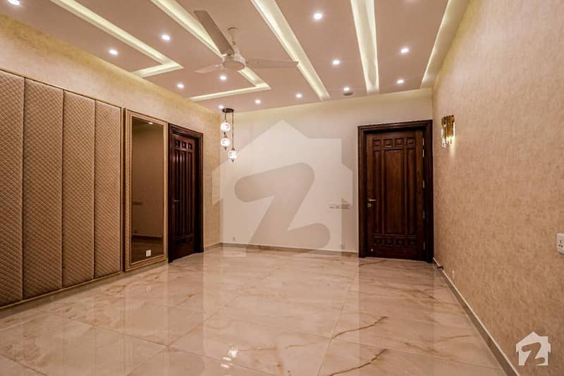 ڈی ایچ اے فیز 3 - بلاک ایکس فیز 3 ڈیفنس (ڈی ایچ اے) لاہور میں 5 کمروں کا 1 کنال مکان 7.95 کروڑ میں برائے فروخت۔