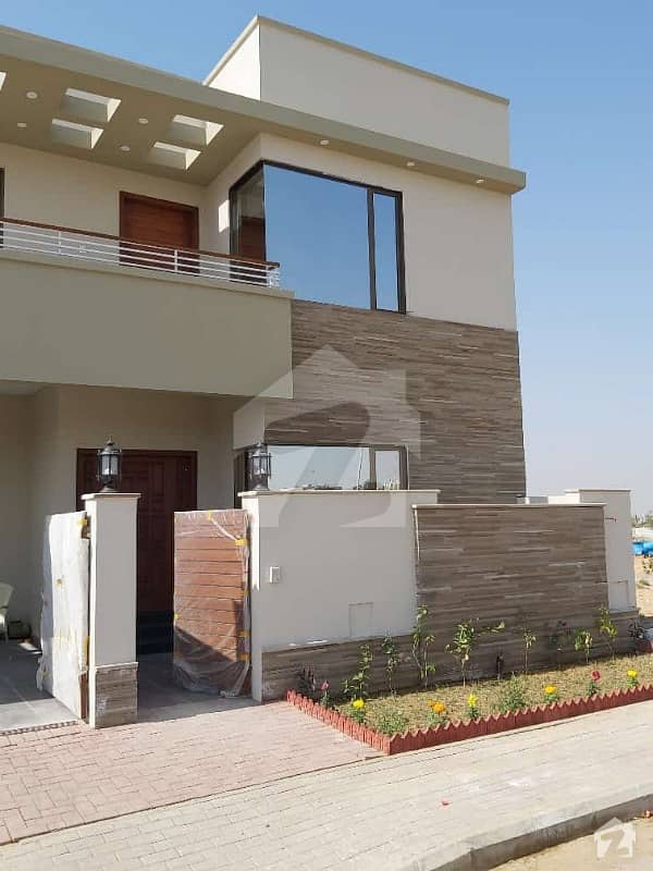 بحریہ ٹاؤن کراچی کراچی میں 6 کمروں کا 10 مرلہ مکان 1.7 کروڑ میں برائے فروخت۔