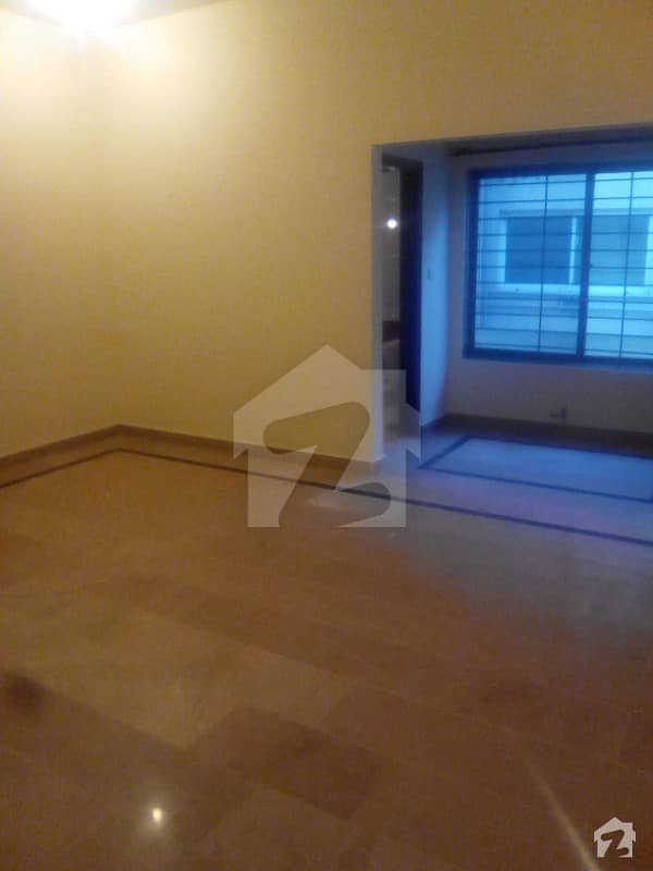 E 11 Malti Garden Upper portion for rent