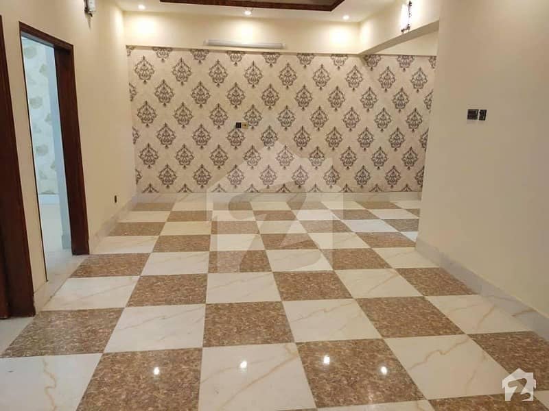 Buy A 1500  Square Feet Flat For Sale In Latifabad