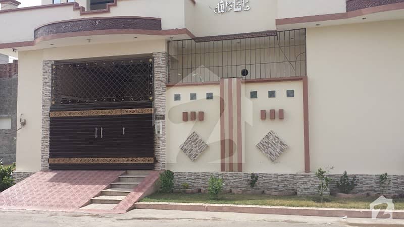 ہیون ولاز نروالہ روڈ فیصل آباد میں 6 کمروں کا 6 مرلہ مکان 1.25 کروڑ میں برائے فروخت۔