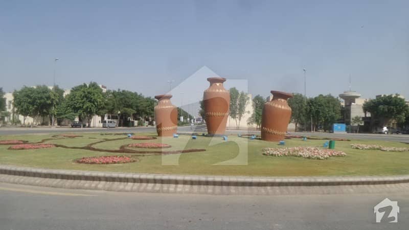 Centrally Located Commercial Plot In Bahria Town Is Available For Sale