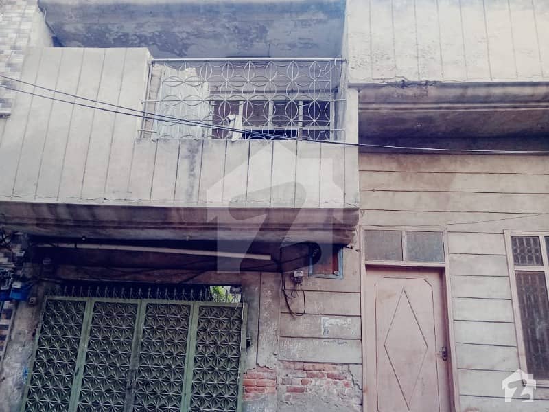 House Of 1125  Square Feet In Raja Colony Is Available