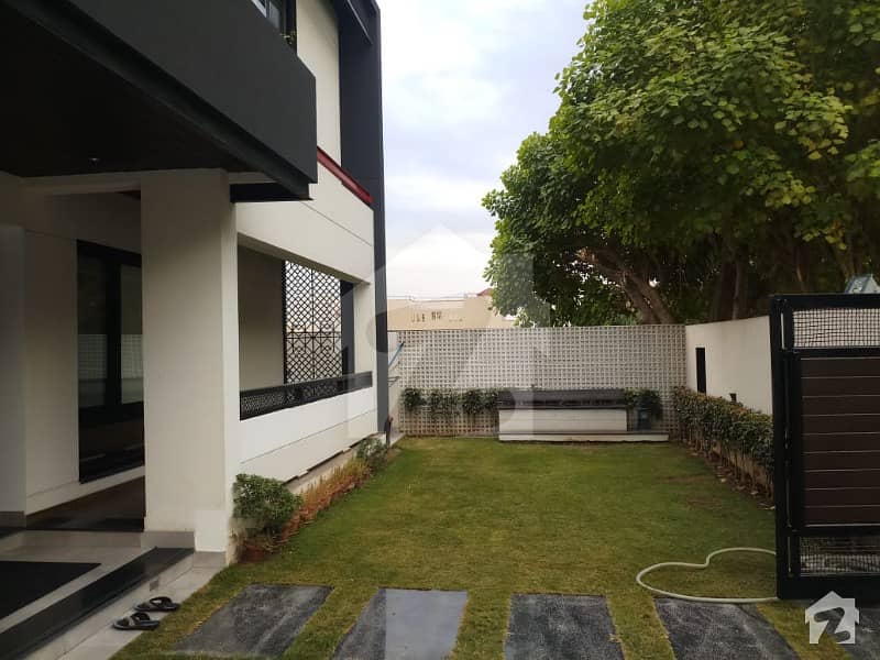 1 KANAL HOUSE FURNISHED FOR RENT LOCATED DHA PHASE 5 LAHORE