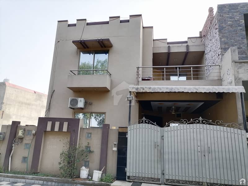 Ideal 7 Marla House has landed on market in Four Season Housing, Faisalabad
