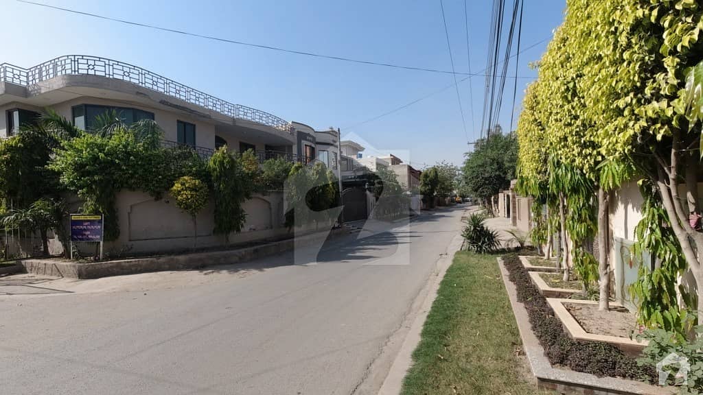 10 Marla Corner Double Storey House Is Available For Sale In Johar Town Lahore