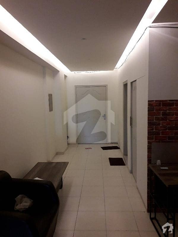 Gulberg 728  Square Feet Office Up For Sale