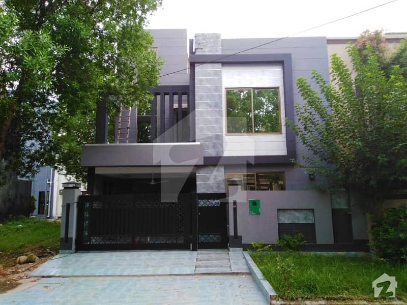 6 Marla Brand New House Bb Block Sector D Bahria Town Lahore