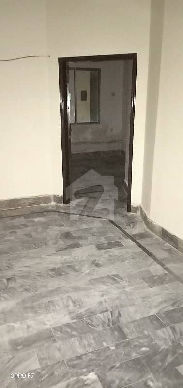 1125  Square Feet Flat In Mustafa Town For Rent