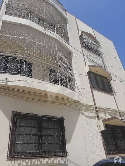 3 Bedrooms Huge Portion On Rent In One Of The Most Demanding Locations Of Karachi