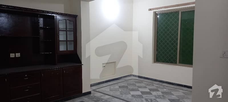 گلزارِ قائد ہاؤسنگ سوسائٹی راولپنڈی میں 2 کمروں کا 4 مرلہ مکان 55 لاکھ میں برائے فروخت۔