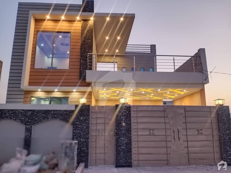 7 Marla House In Stunning Wapda Town Is Available For Sale
