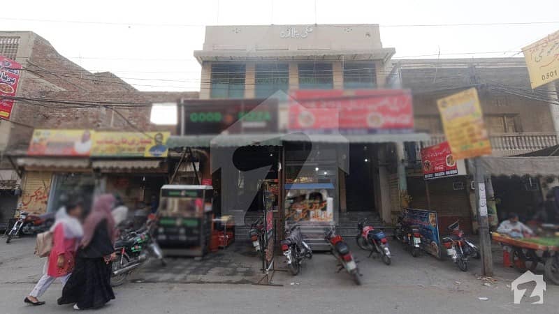 اچھرہ لاہور میں 10 مرلہ عمارت 6.1 کروڑ میں برائے فروخت۔