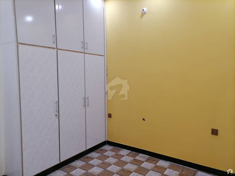ایس اے گارڈنز جی ٹی روڈ لاہور میں 4 کمروں کا 5 مرلہ مکان 85 لاکھ میں برائے فروخت۔