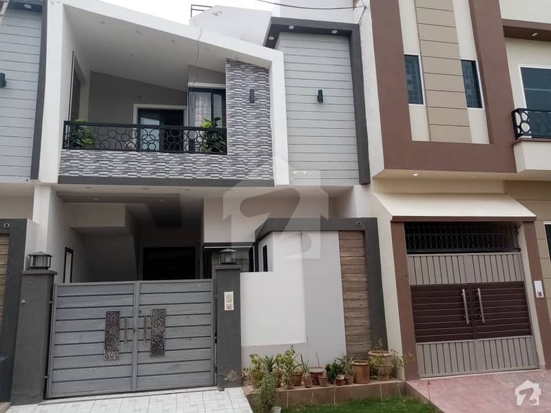 3.5 Marla House In Razzaq Villas Housing Scheme For Sale