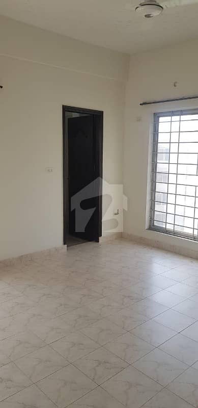 10 Marla 3 Bed Apartment Is With Gas Is Available For Rent In Askari 11 Lahore