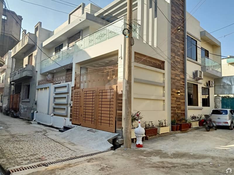 Stunning House Is Available For Sale In Gulberg Colony