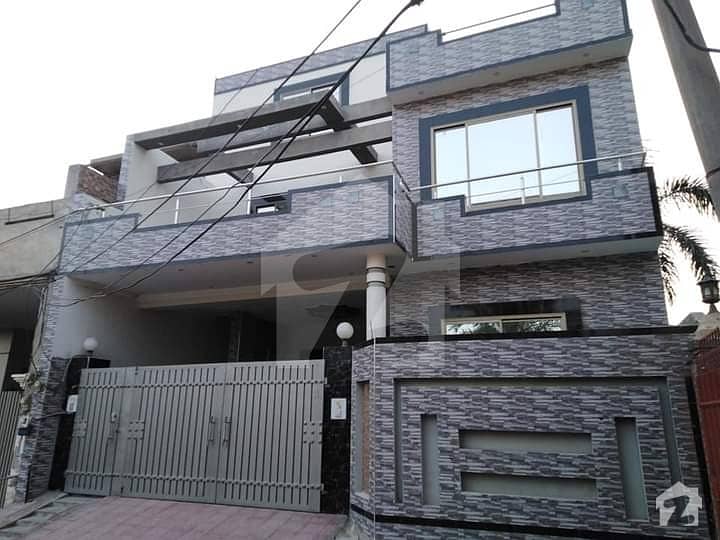 A Stunning House Is Up For Grabs In Stadium Road Sargodha