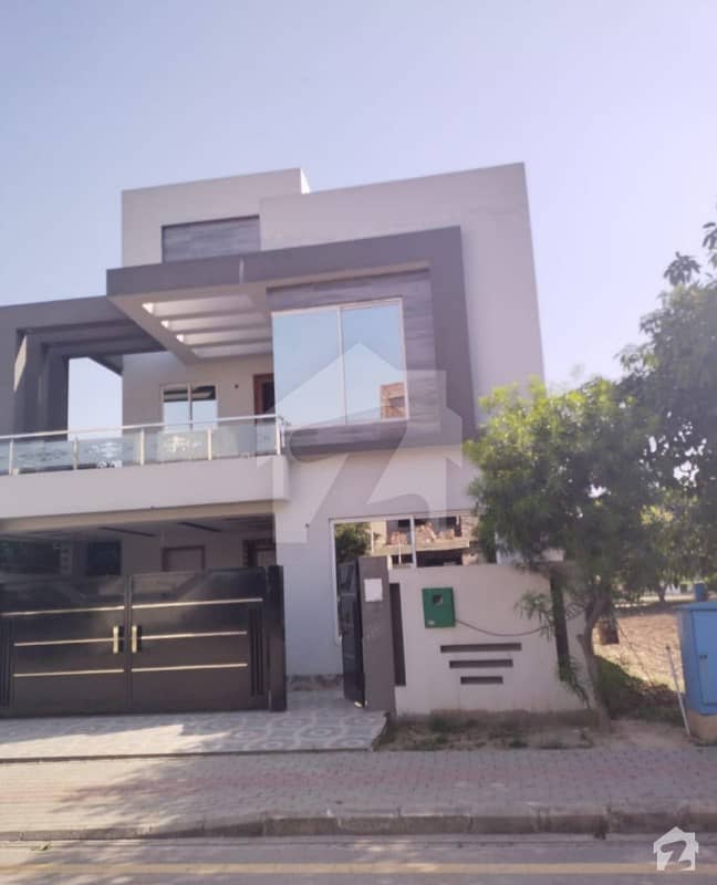 8 Marla Brand New  House For Sale In Bahria Town