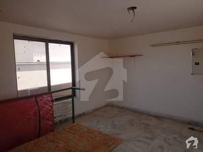 بحریہ ٹاؤن فیز 2 بحریہ ٹاؤن راولپنڈی راولپنڈی میں 1 کمرے کا 10 مرلہ کمرہ 10 ہزار میں کرایہ پر دستیاب ہے۔