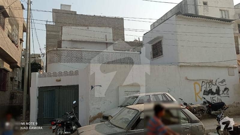 لانڈھی کراچی میں 7 کمروں کا 7 مرلہ مکان 1.4 کروڑ میں برائے فروخت۔