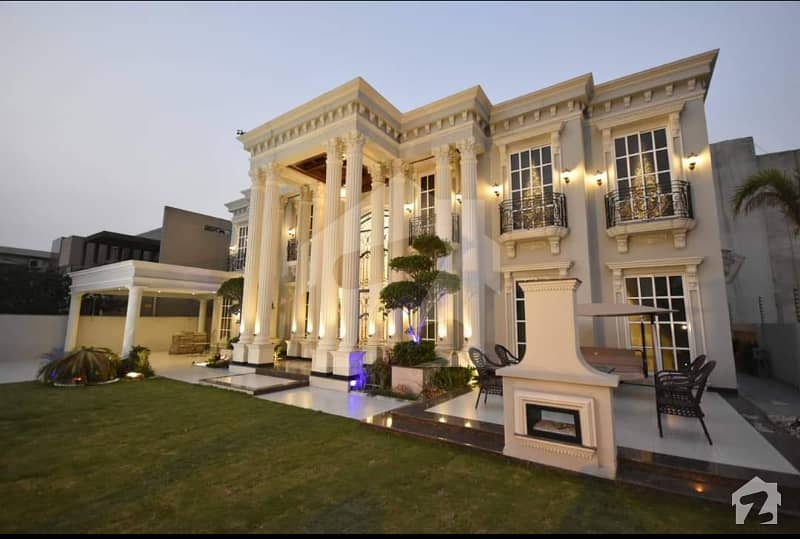 6 Beds 500 Yards Villa On Easy Installment Plan, In Bahria Town Karachi.