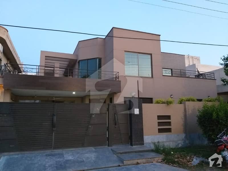 1 Kanal Lower Lock Upper Portion For Rent In Dha Lahore Phase 2