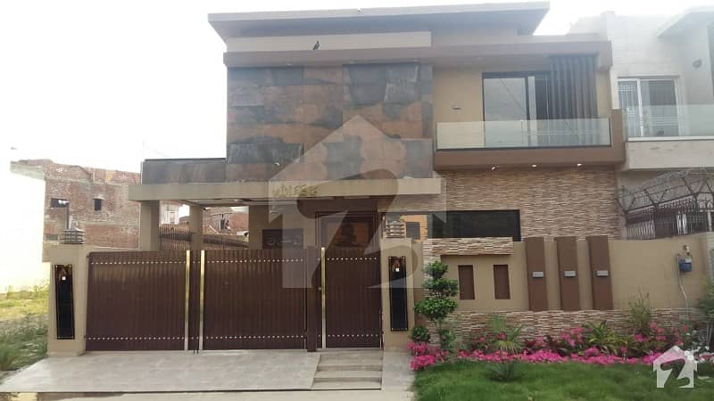 10 Marla House Elegant Construction In Xx Block Phase-3 Dha Lahore