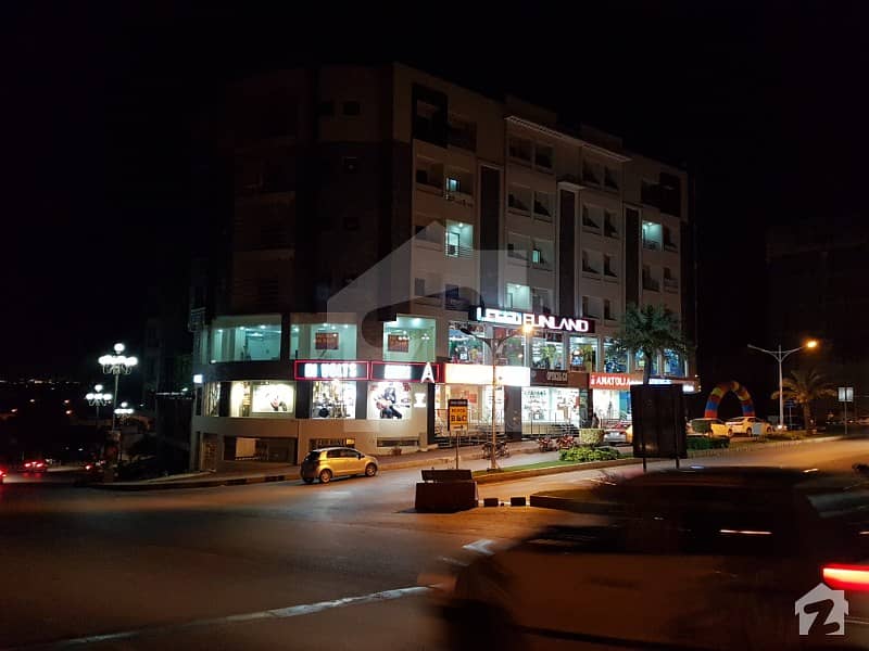 بحریہ ٹاؤن ۔ سوِک سینٹر بحریہ ٹاؤن فیز 4 بحریہ ٹاؤن راولپنڈی راولپنڈی میں 14 مرلہ دکان 5.5 کروڑ میں برائے فروخت۔ بحریہ ٹاؤن ۔ سوِک سینٹر بحریہ ٹاؤن فیز 4 بحریہ ٹاؤن راولپنڈی راولپنڈی میں 14 مرلہ دکان 5.5 کروڑ میں برائے فروخت۔