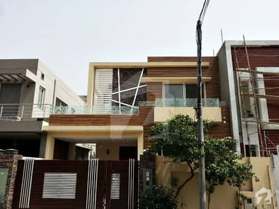 10 Marla Brand New Mazhar Munir Design Bungalow For Sale 10 Marla Brand New Mazhar Munir Design Bungalow For Sale