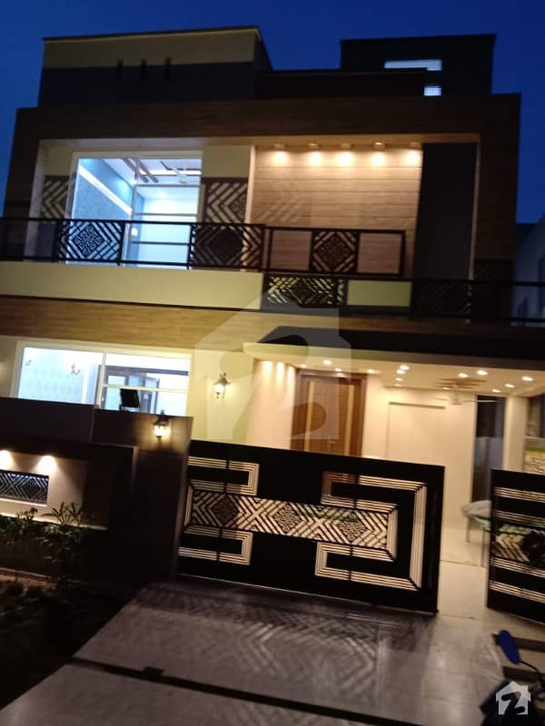 7 Marla  Double Storey House With Basement In J Block Dha Phase 6 For Sale