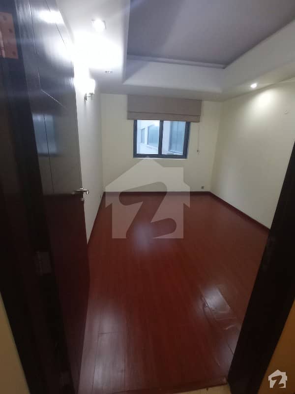 3 Bedroom Compact Apartment For Sale In Silver Oaks Apartments F-10 Islamabad