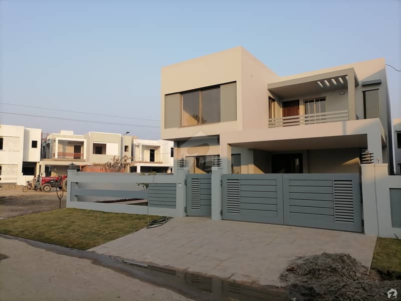 12 Marla Installment Villa For Sale