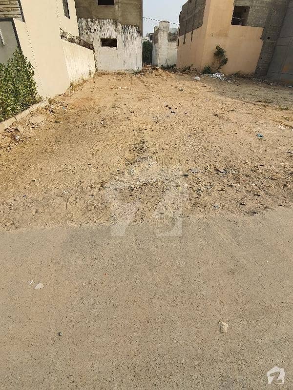 Plot Available For Sale In Gulshen E Maymar Sector R2 Main 70 Ft Road West Open 2 Min Walking Distance To Market