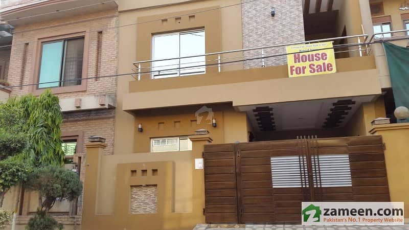 Beautifully Brand New 5 Marla Double Unit Best Location House For Sale