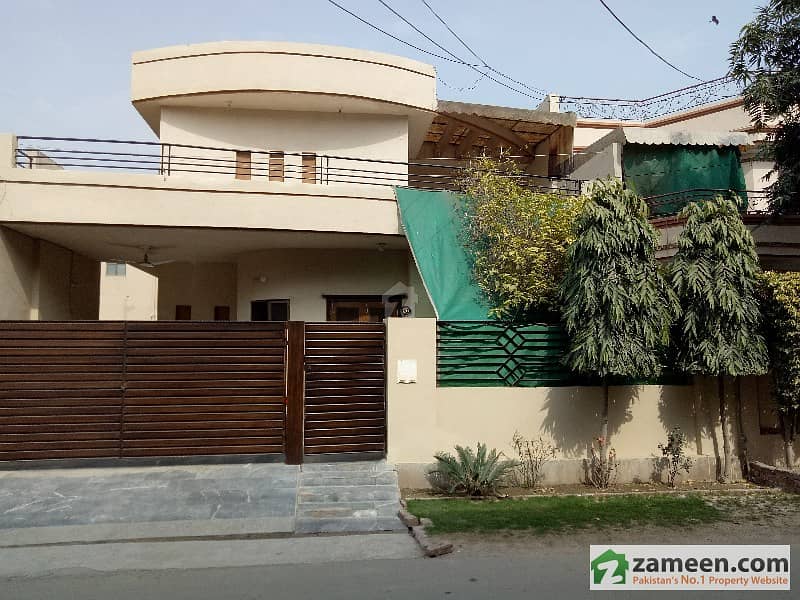 Ideal Location Used Good Condition Double Unit Home Near To Park Mosque Market Daewoo Stop