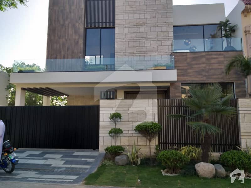 Dha Defence 2475  Square Feet House Up For Sale