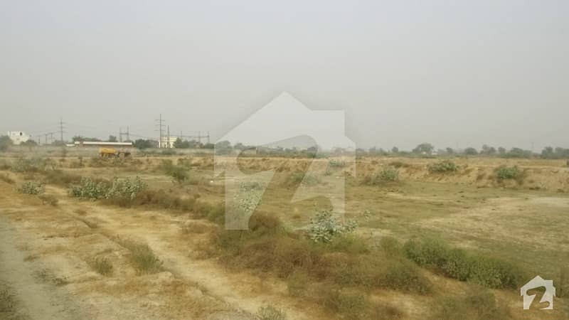 Residential Plot Sized 10 Marla Is Available For Sale In State Life Housing Society