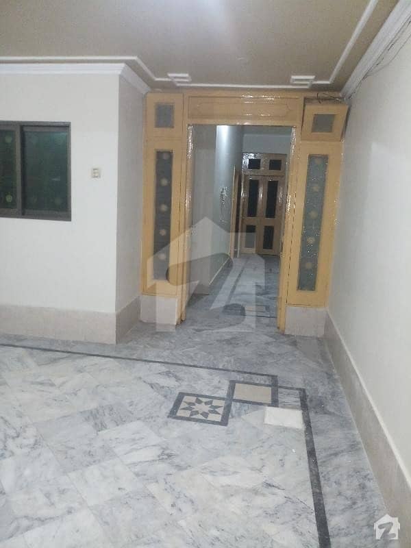 سوساں روڈ فیصل آباد میں 3 کمروں کا 11 مرلہ زیریں پورشن 40 ہزار میں کرایہ پر دستیاب ہے۔