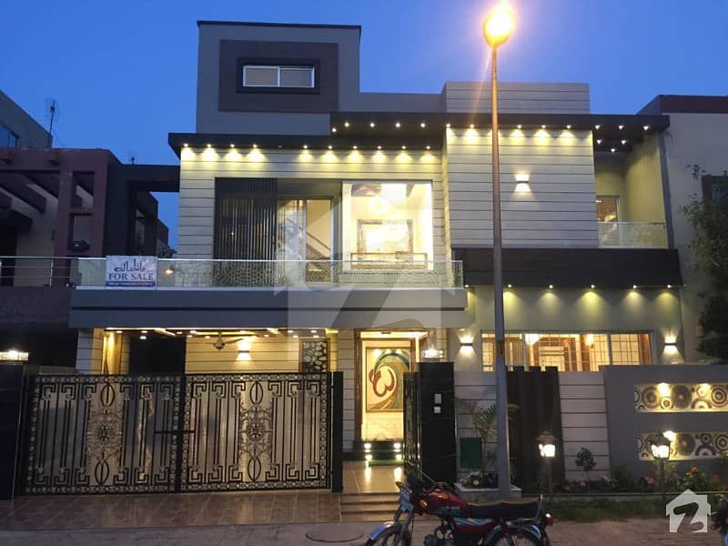Luxurious 10Marla Brand New House 100% Solid Constructed For Sale In Gulbahar Block Bahria Town Lahore