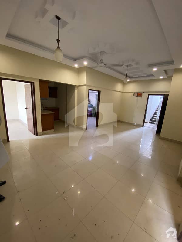 OUTCLASS  1650 SQ/FT APARTMENT IS AVAILABLE FOR RENT AT ITTEHAD COMM DHA PHASE 6, KARACHI.
