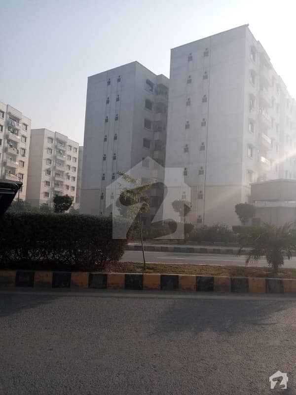 10 Marla 3 Bed Flat Available For Sale In Askari 11 B Lahore