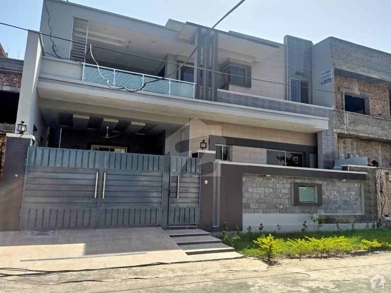 A Stunning House Is Up For Grabs In GT Road Gujrat