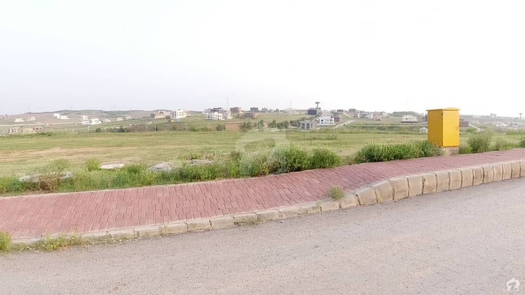 1 Kanal Plot Is Available For Sale In Bahria Town Phase 8 In Bahria