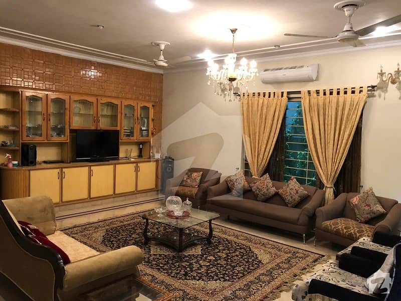رینج روڈ راولپنڈی میں 6 کمروں کا 13 مرلہ مکان 2.95 کروڑ میں برائے فروخت۔