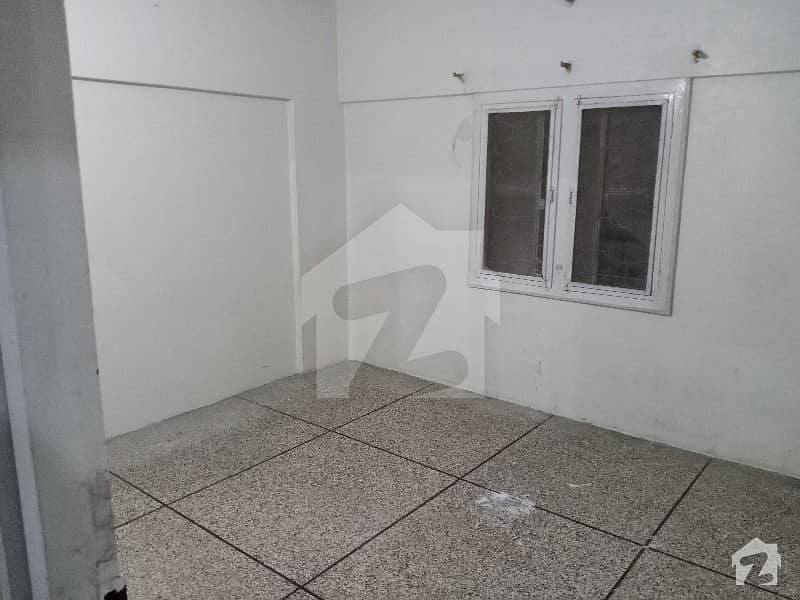 2 Bed Lounge Flat In Gharibabad
