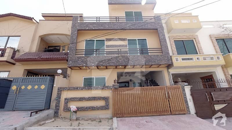 5 Marla Luxury Double Storey House In The Most Secure Locality In I14/3 Islamabad
