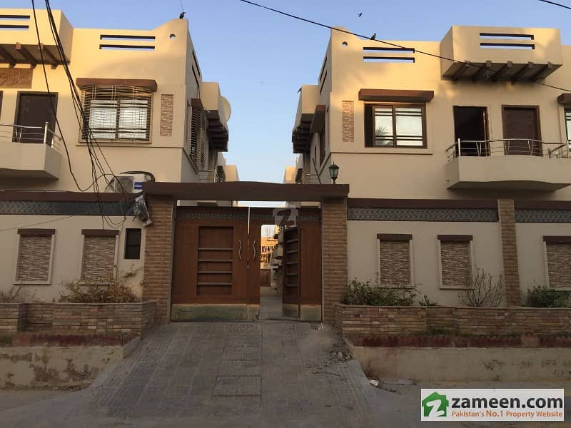 250 Sq Yards New Brand Town House Near Feroza Abad Police Station Jheel Park