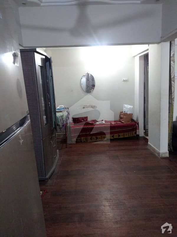 نارتھ ناظم آباد ۔ بلاک ایچ نارتھ ناظم آباد کراچی میں 2 کمروں کا 4 مرلہ فلیٹ 65 لاکھ میں برائے فروخت۔